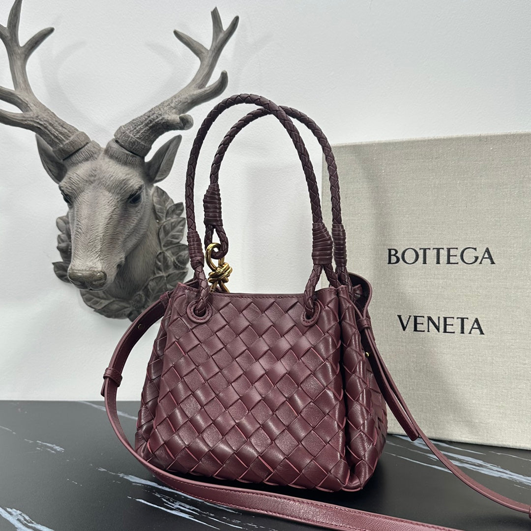 Bottega Veneta